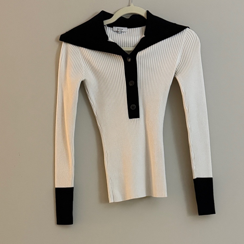 Reiss Women’s Black and White Viscose Ribbed Button Down Big Collared Shirt Med
